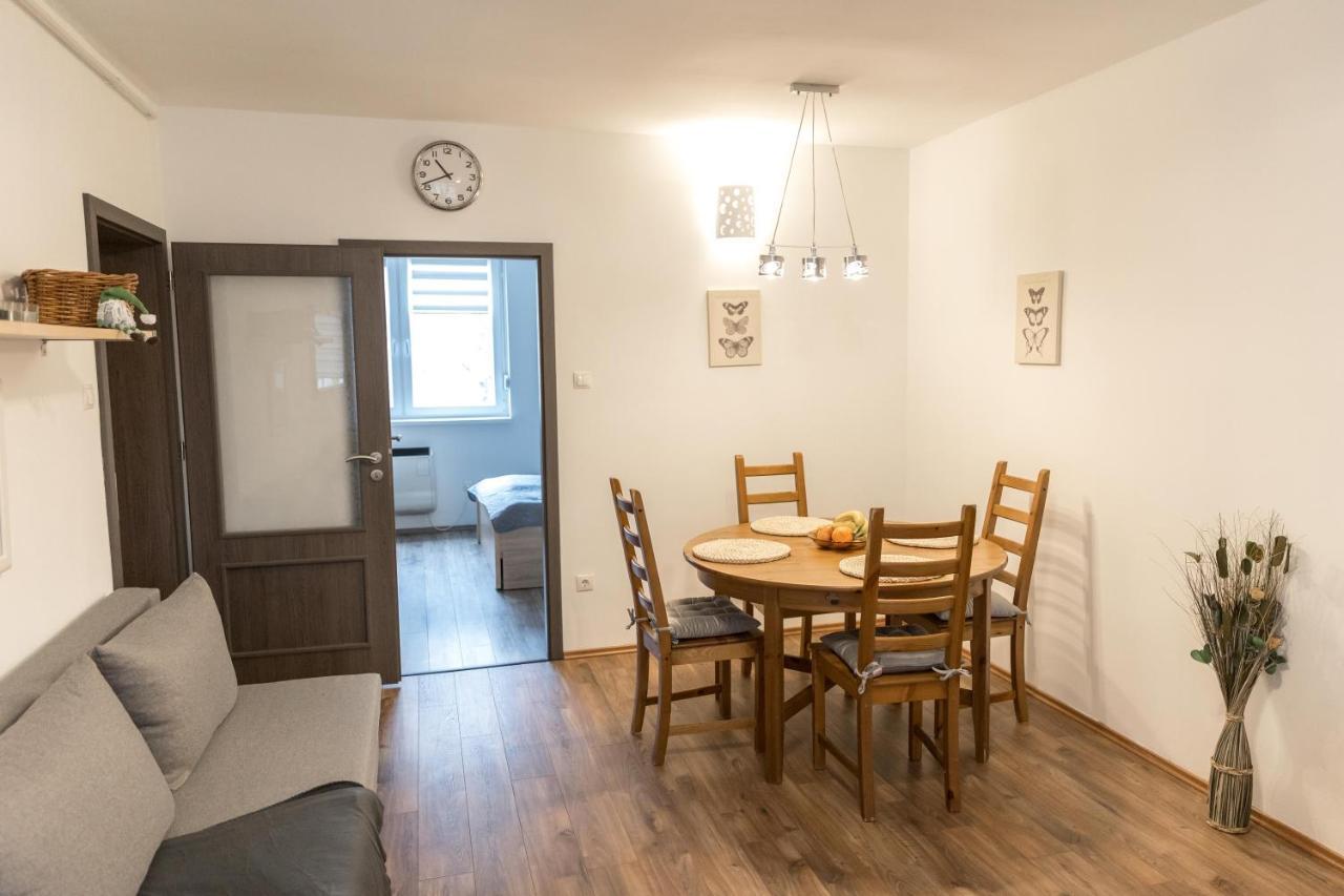 Sflower Apartman Eger Eksteriør bilde
